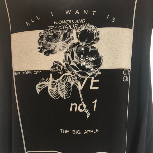 Dress Barn T-shirt Black with Rhinestones Size M - Picture 2 of 9